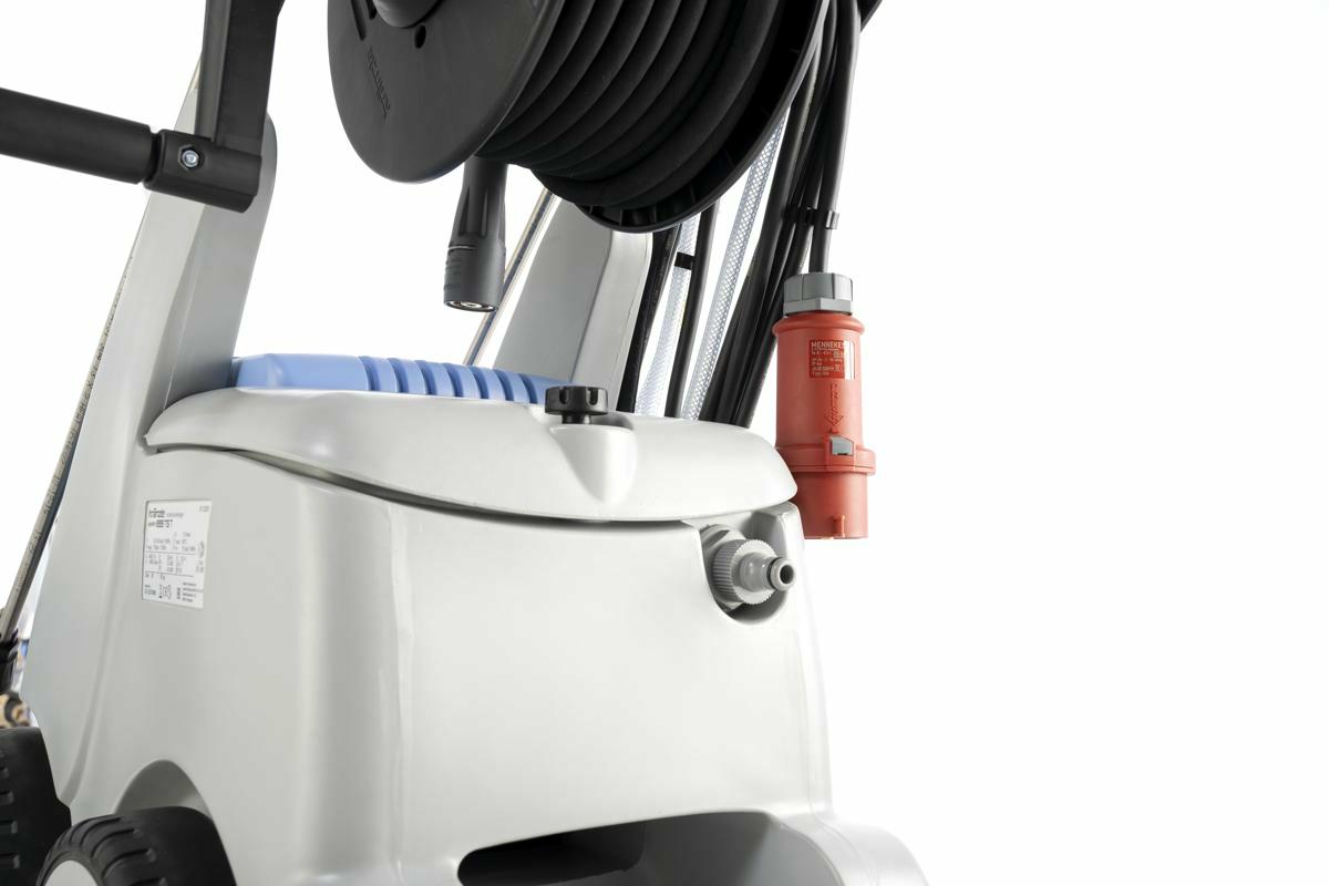 Quadro 899 TST