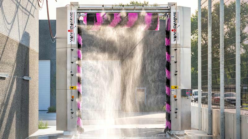 Truckwash bussen - Portique de lavage autocars