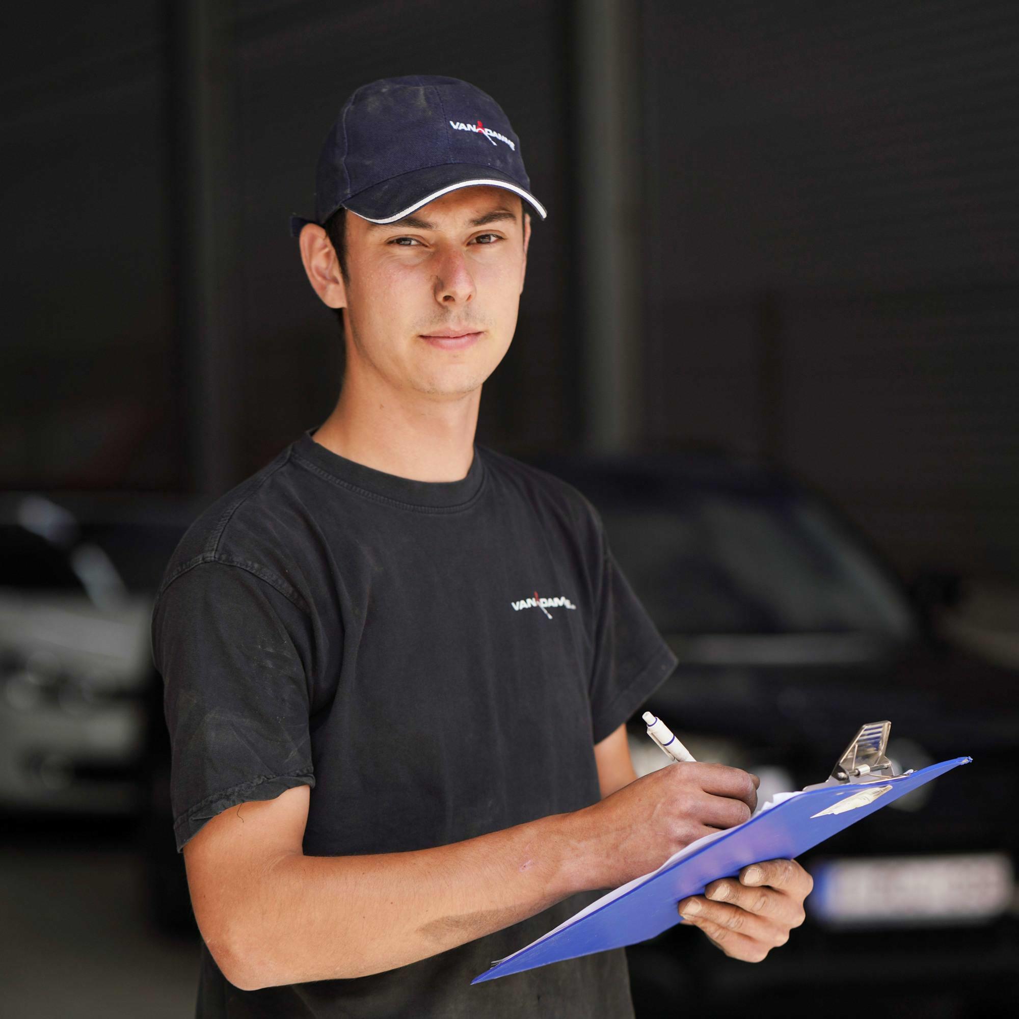 Solliciteer voor monteur reinigingsmachines bij Van Damme - Postulez pour mécanicien chez Van Damme